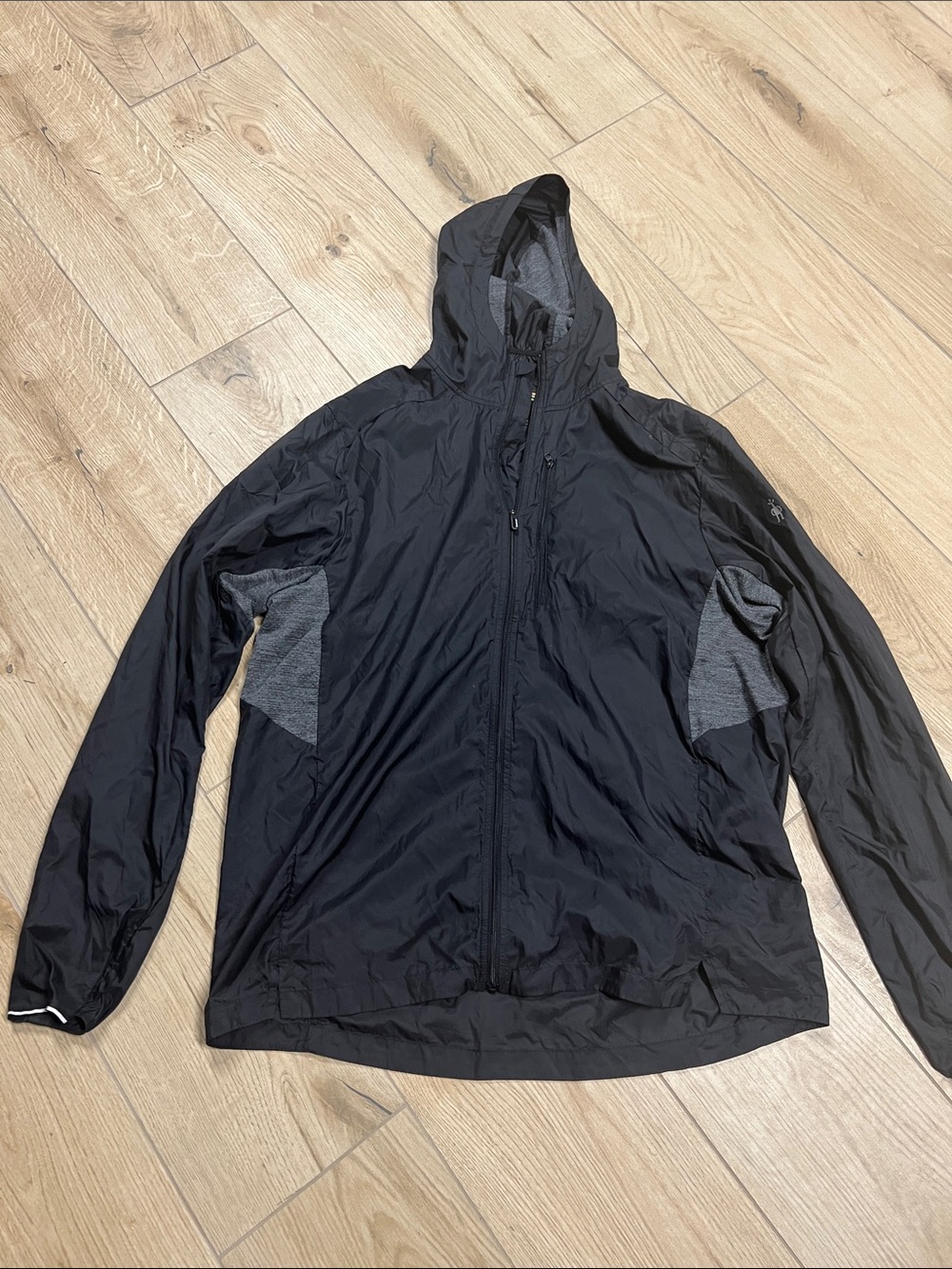 Smartwool sport ultralite Black Hooded Windbreaker with Gray Panels